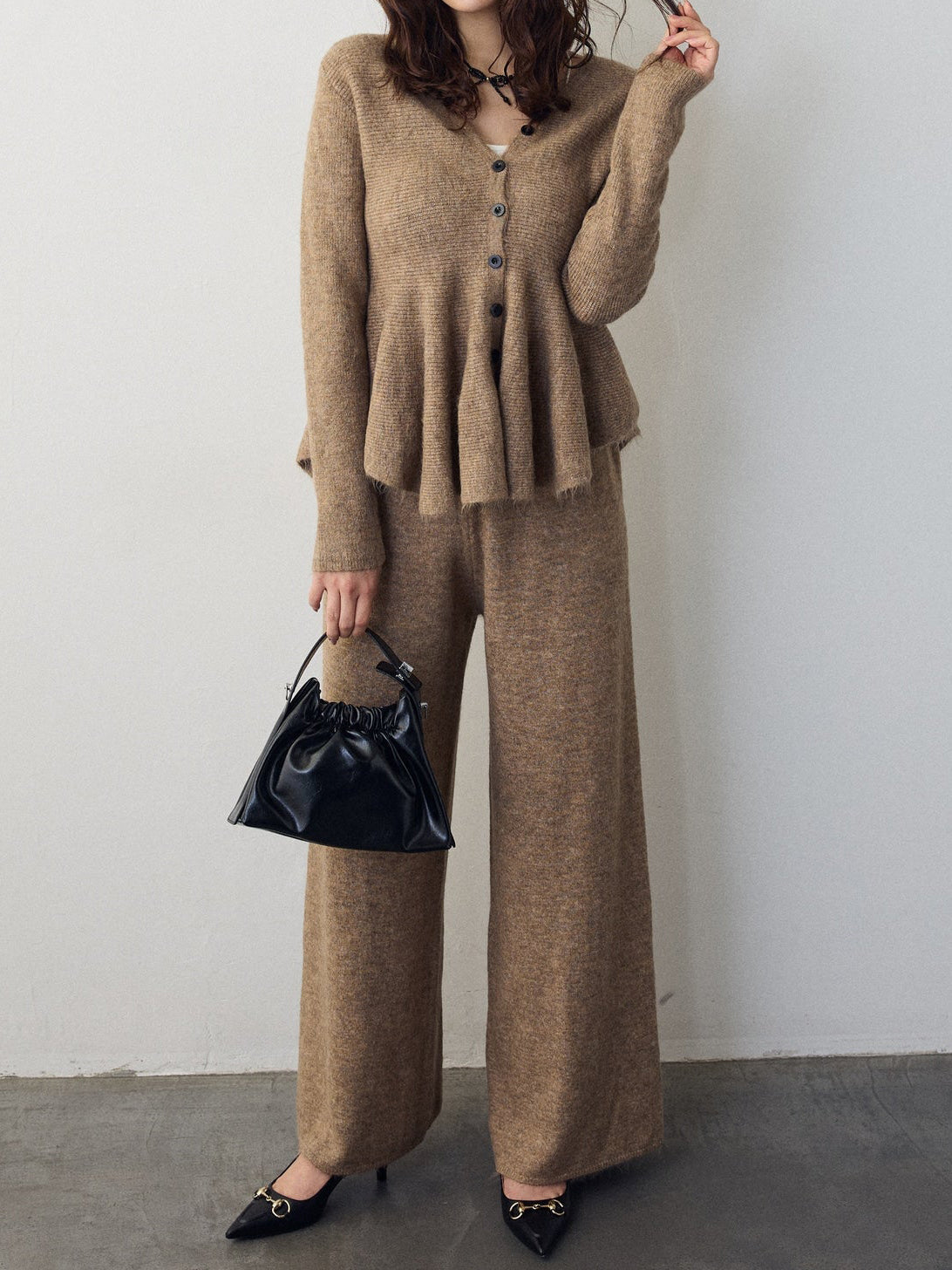 <先行公開>美ラインペプラムニット＋ニットワイドパンツSET　3色入 - SonderSable