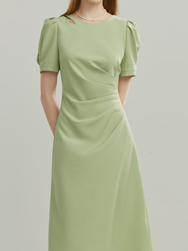 Shoulder-baring side-tuck dress in 2 colors