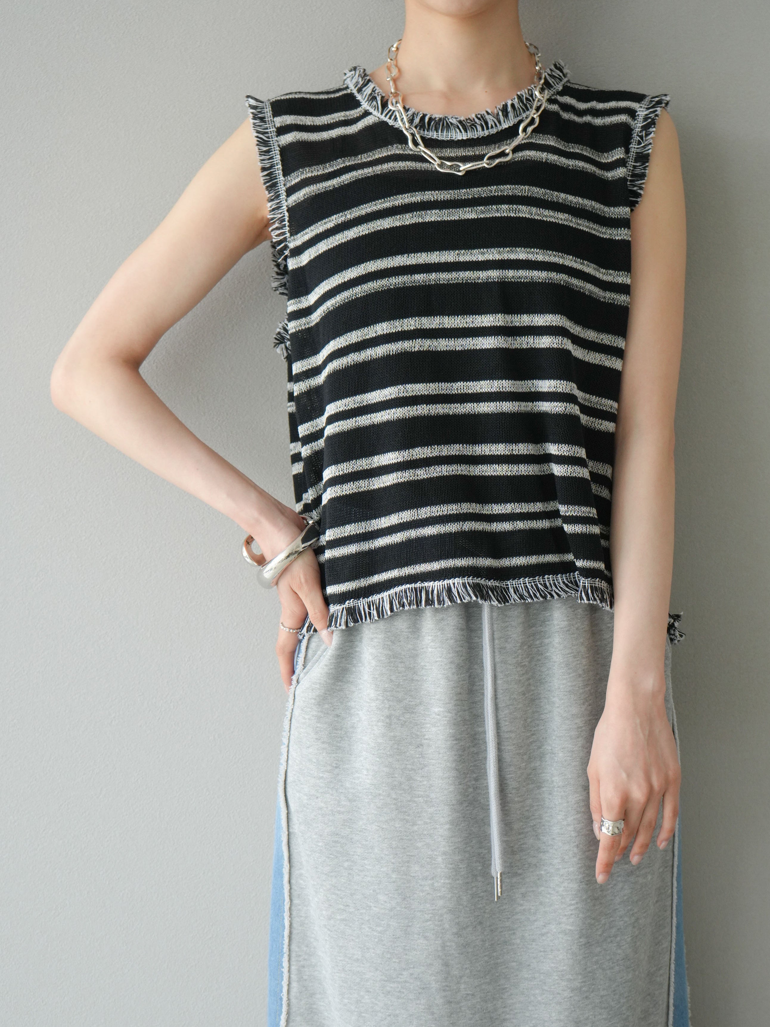 Border fringe knit pullover in 2 colors