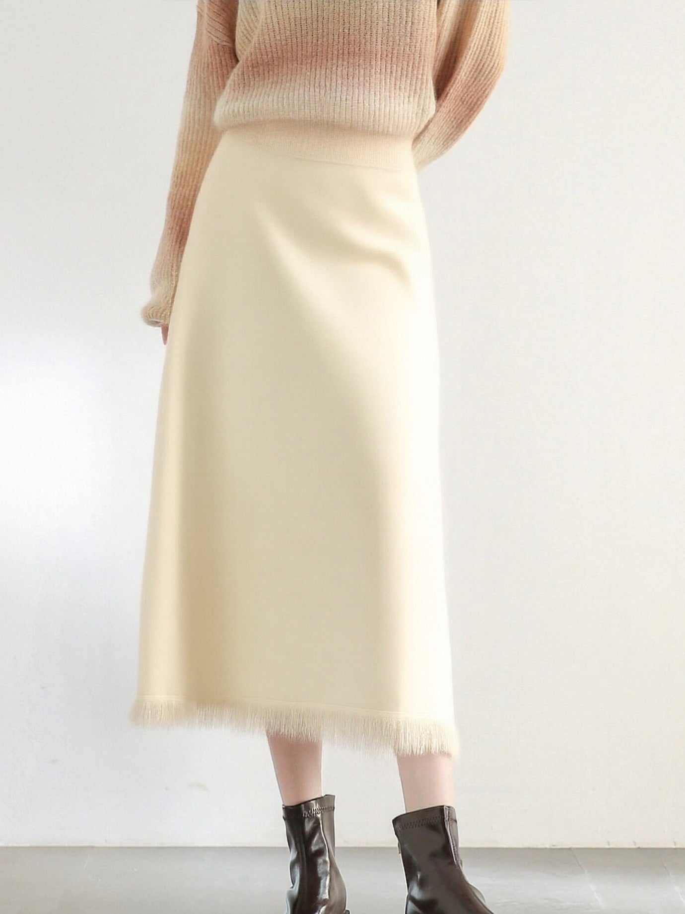 フリンジヘムニットスカート　3色入