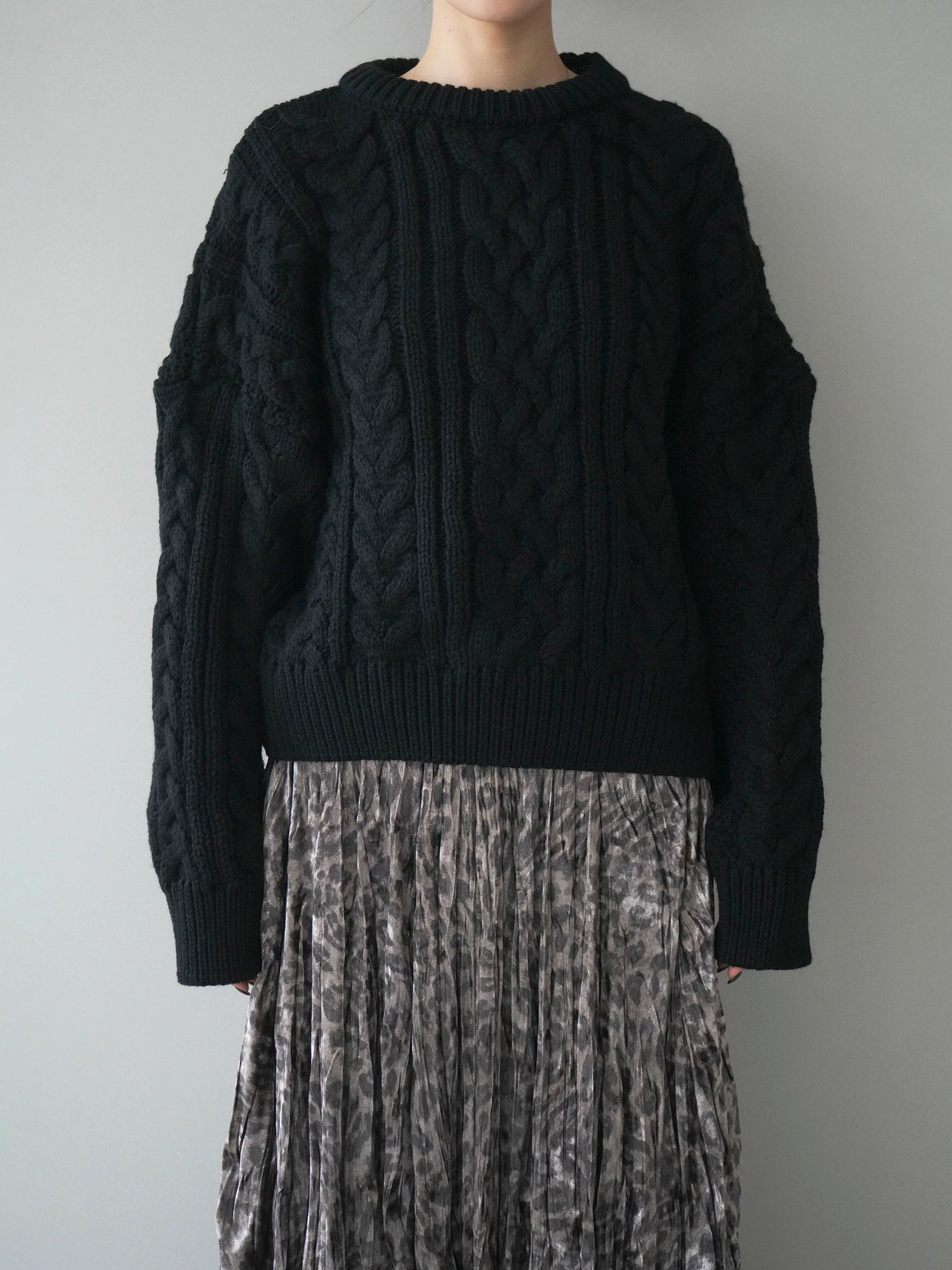 Volume Cable Knit Pullover (4 colors)