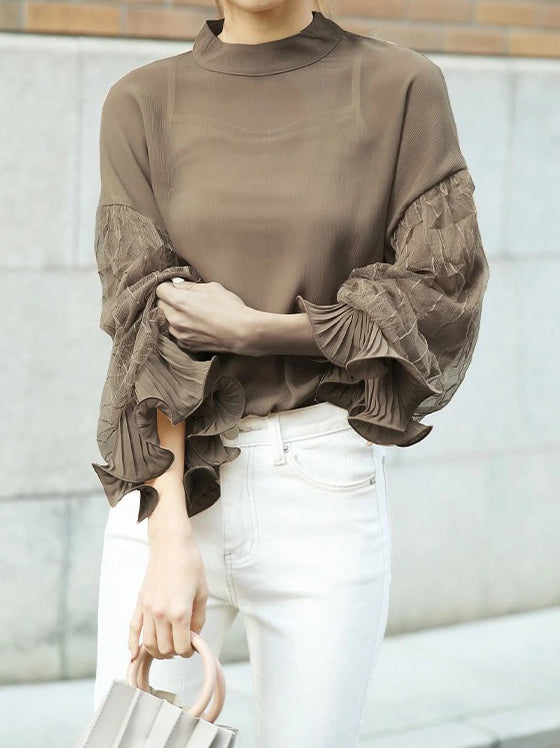 Lace volume sleeve blouse in 4 colors