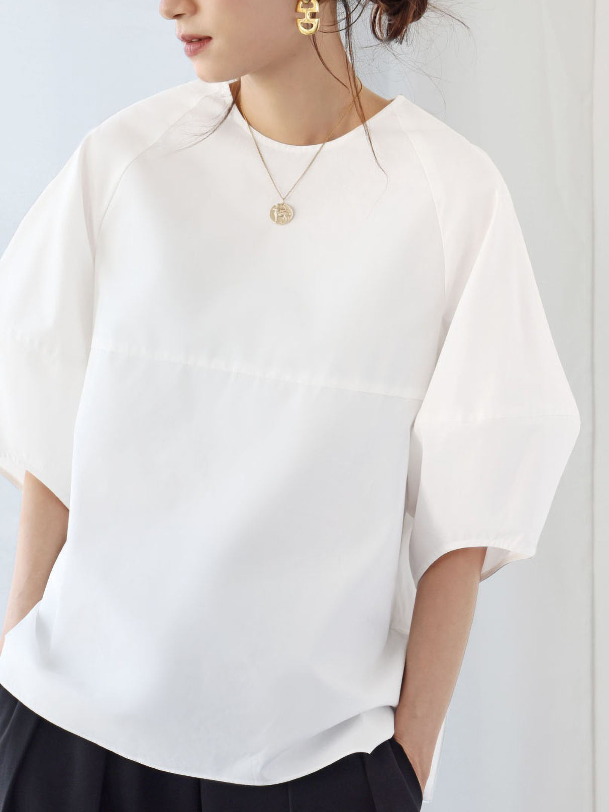 Lantern sleeve blouse in 3 colors