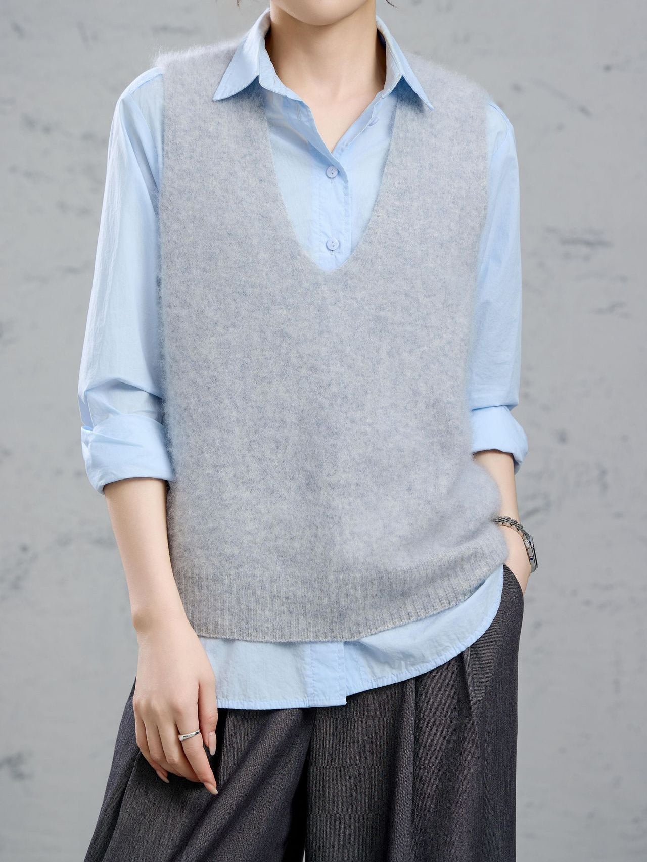 Deep V-neck feather yarn short vest (6 colors)