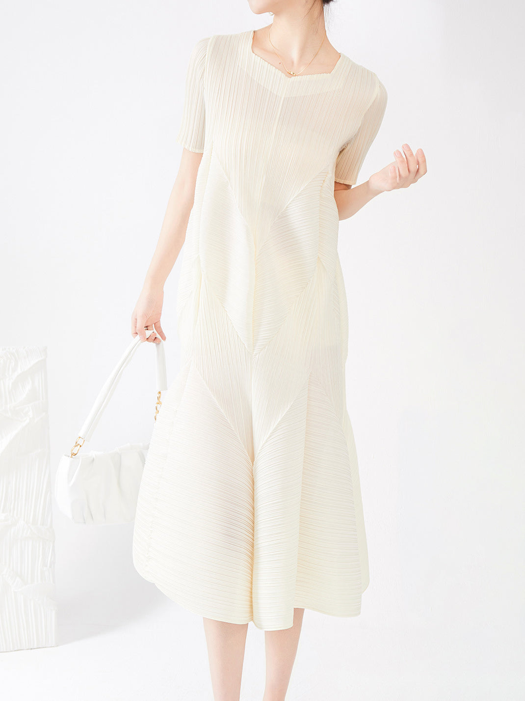 3D pleated short sleeve flared dress (4 colors)