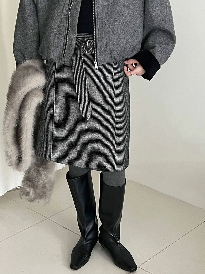 Buckle Velvet Mini Skirt (2 colors)