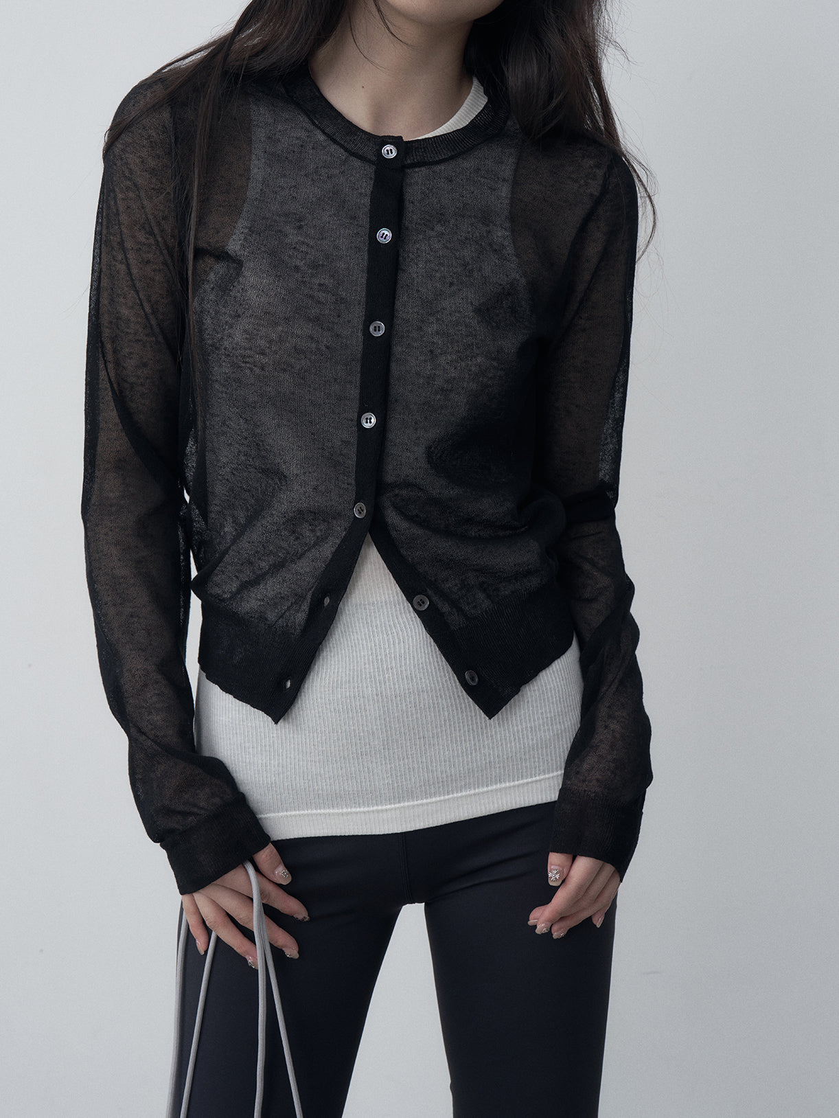 クルーネックシアーカーディガン　4色入