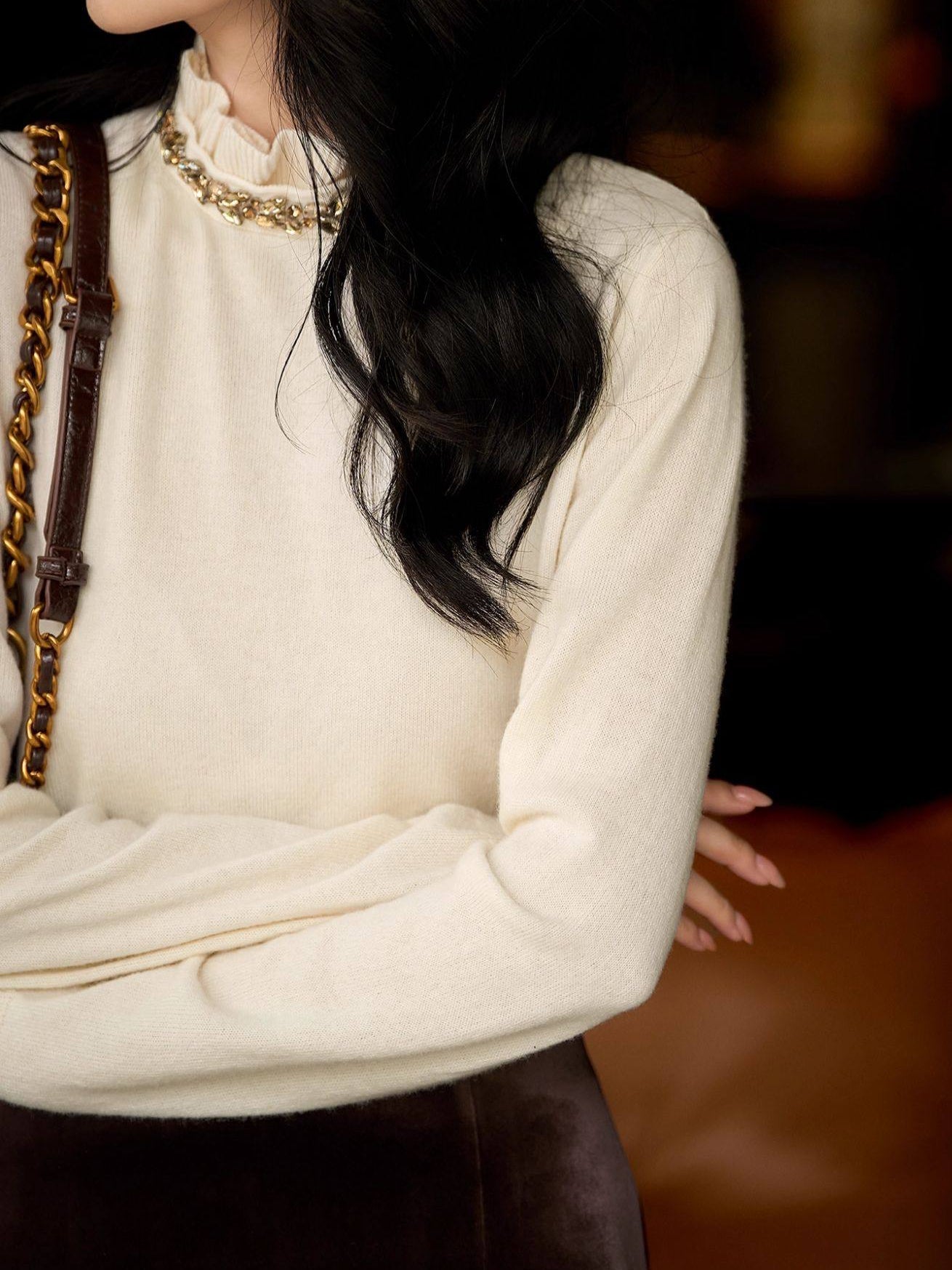 <先行公開>ビーズネックフリルニット　2色入 - SonderSable