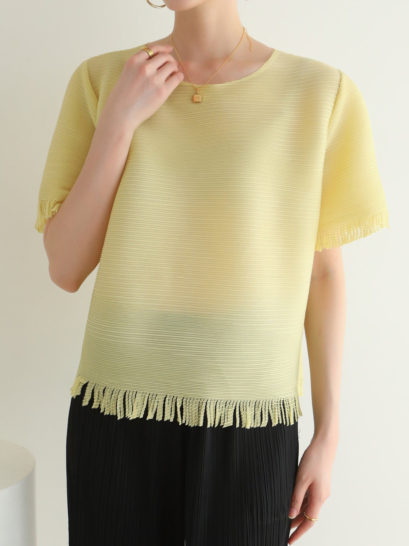 フリンジヘムプリーツTシャツ　7色入
