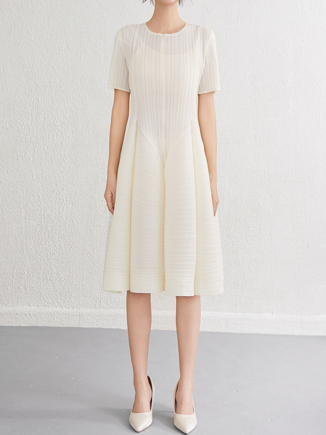 3D pleated flare dress (3 colors)