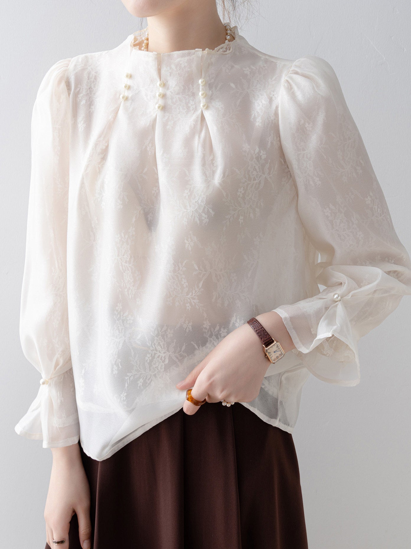 パールタックインレースブラウス - SonderSable
