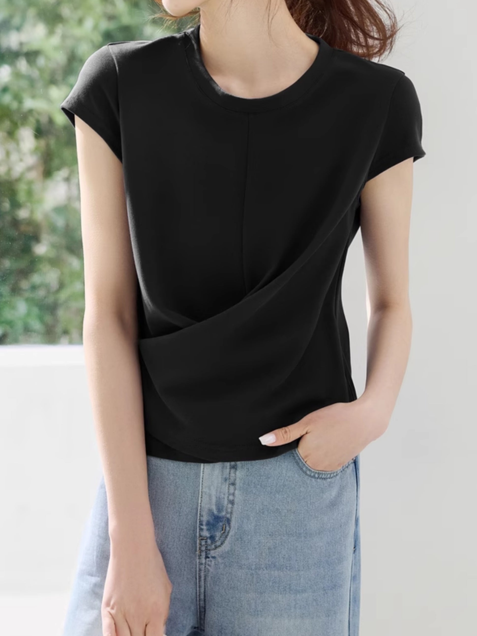 Cross design T-shirt in 4 colors