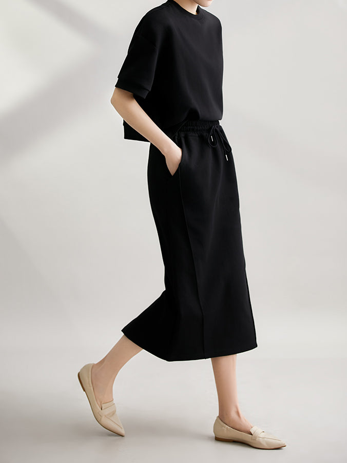 Rounded short sleeve sweatshirt cut and sew + diamond pressed easy skirt SET 2 colors