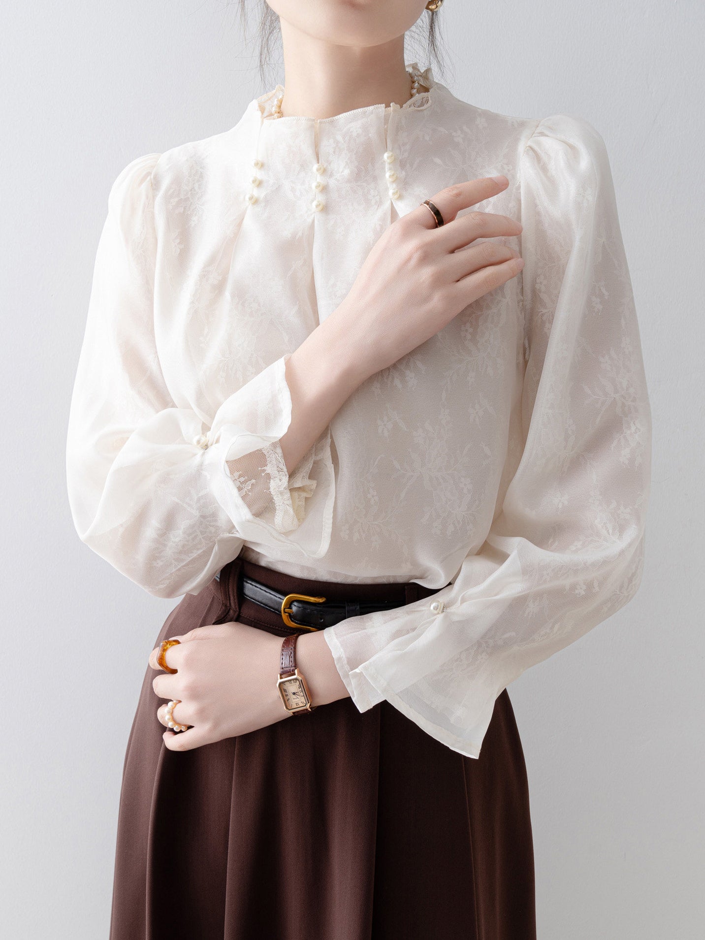 パールタックインレースブラウス - SonderSable