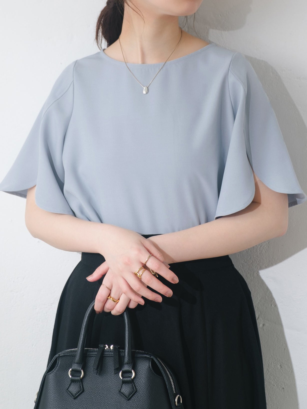 Back pearl Hachiware sleeve blouse 8 colors