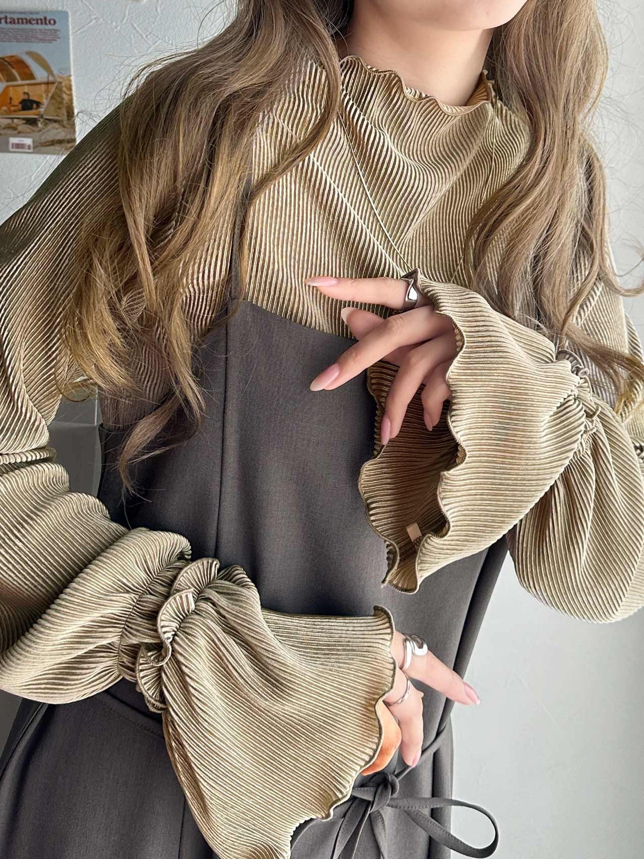 Candy Sleeve Pleated Mellow Cut and Sew (4 Colors)