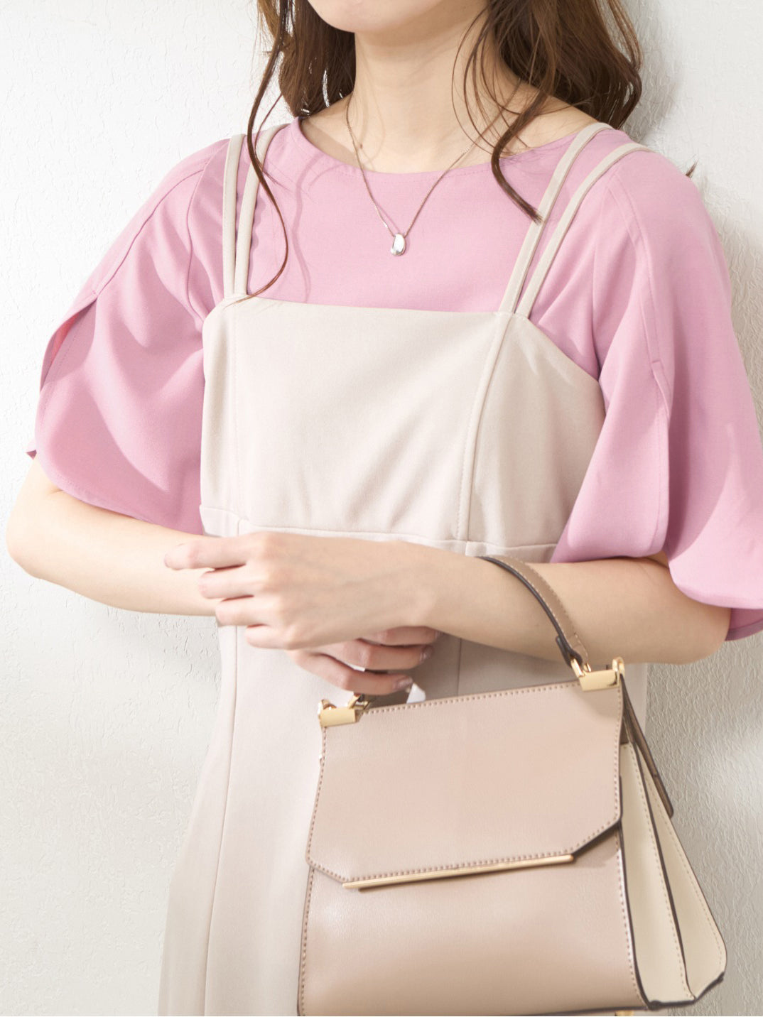 Back pearl Hachiware sleeve blouse 8 colors